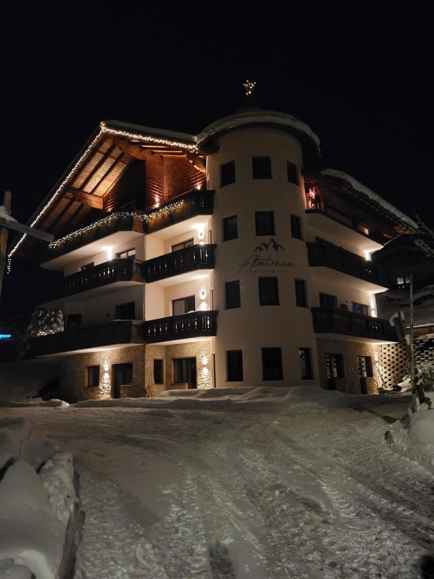 Almtraum Berwang Apartman Kültér fotó